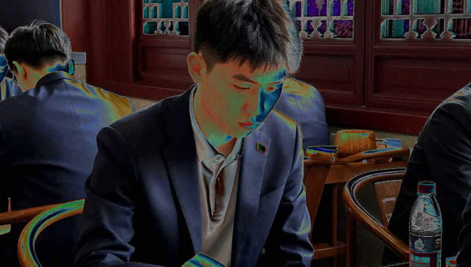 Atyrau Masters: hai hạt giống hàng đầu bị loại sớm và khoảng trống phía sau dòng tiêu đề