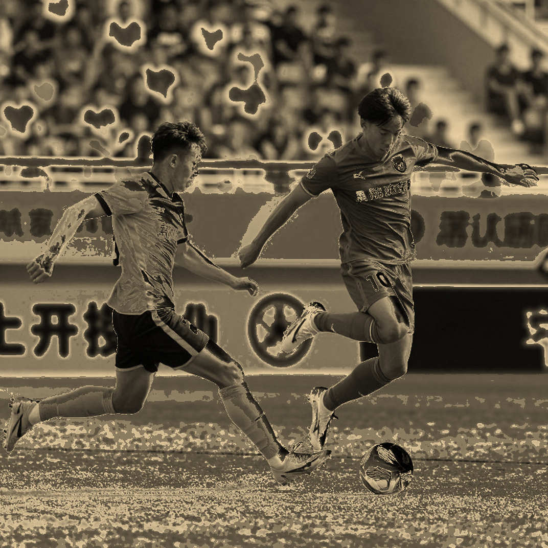 Vinicius's Silence and the Ball That Has Not Yet Sounded Vinicius's Silence and the Ball That Has Not Yet Sounded