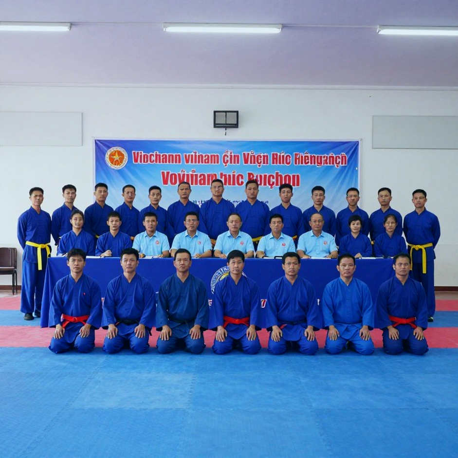 Phòng phân tích trống rỗng: Khi dữ liệu thể thao ngừng lên tiếng