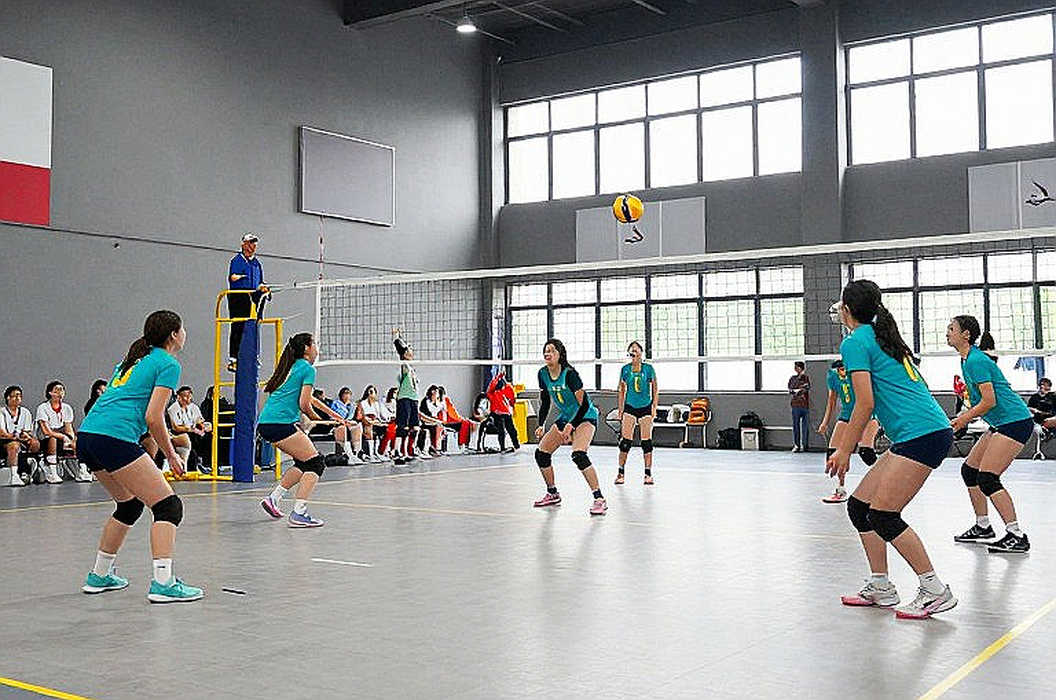Quỳnh Hương gặp Trung Quốc: 46 điểm và mẫu số còn thiếu